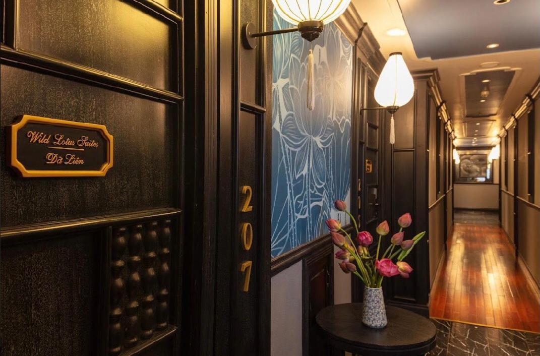 Madeline Cruises Hotel Ha Long Bagian luar foto