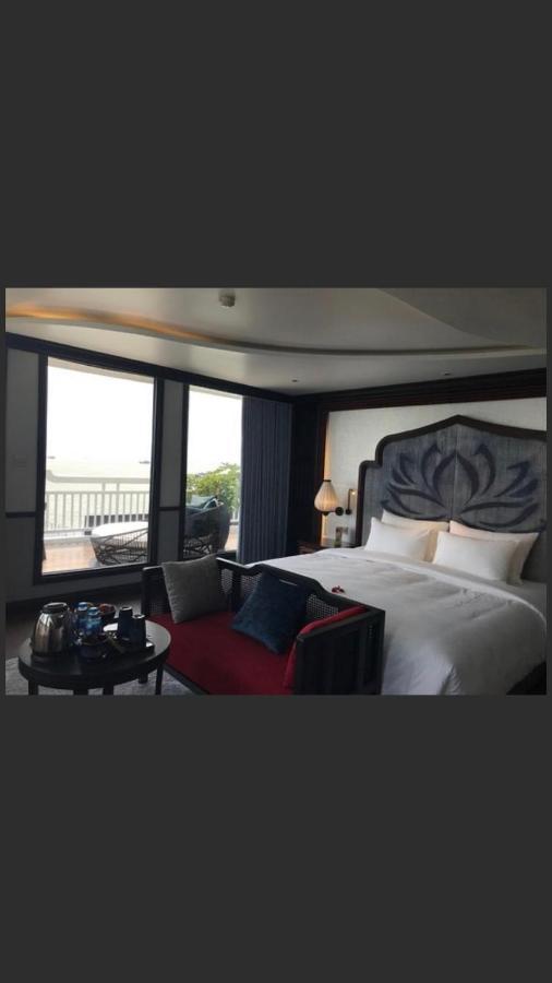 Madeline Cruises Hotel Ha Long Bagian luar foto